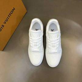 Picture of Louis Vuitton Shoes _SKULVsz38-45jyh090515064